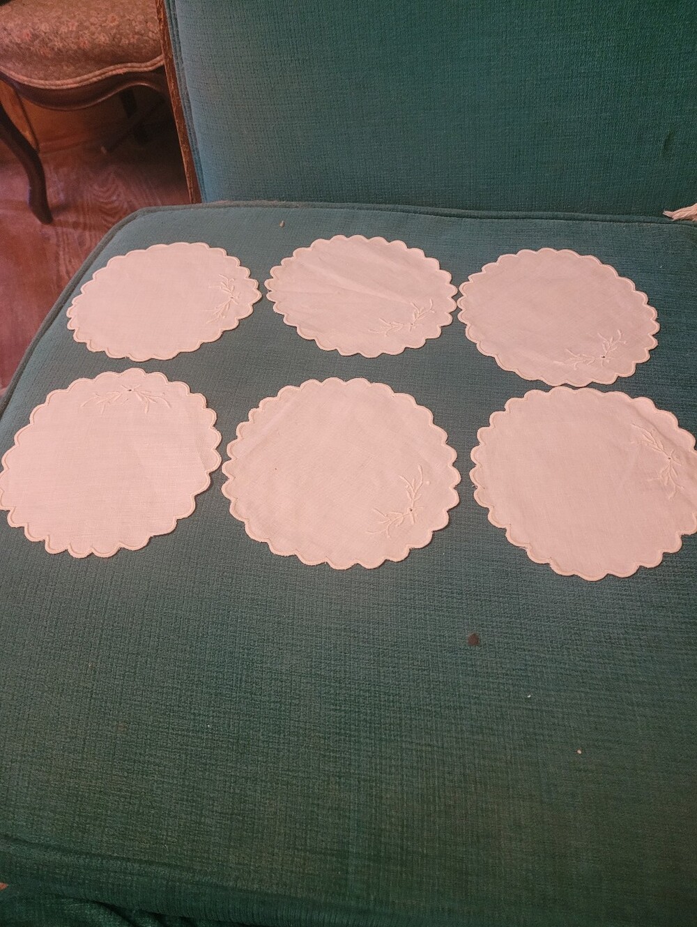 Unbranded White Scalloped Linen Coasters - Set of 6